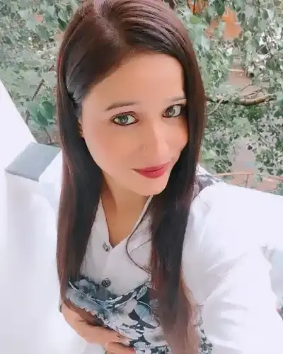 Call Girls Dhaniakhali